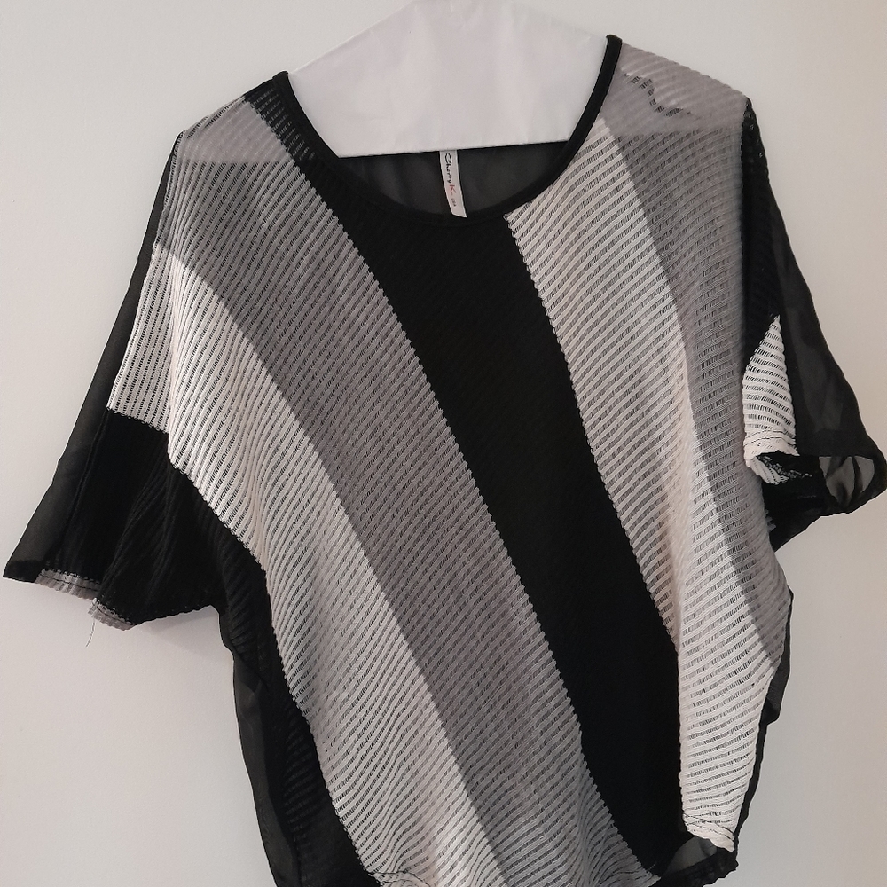 Never worn women blouse